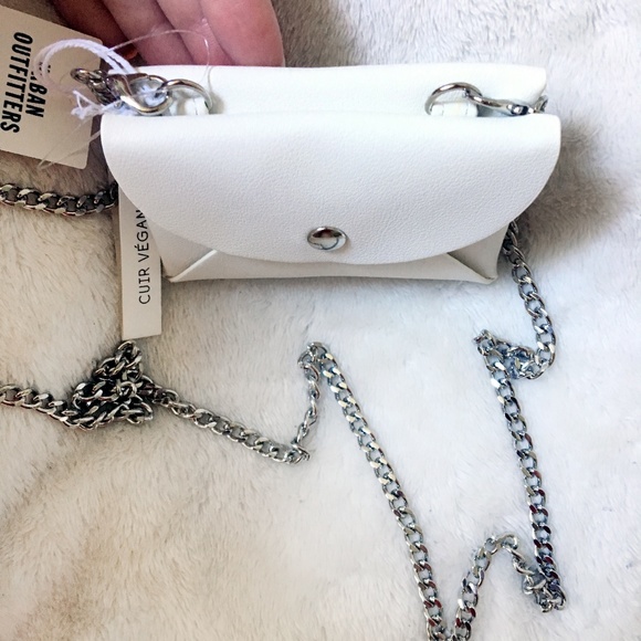 💗HP💗 NEW White Mini Envelope Crossbody Bag UO - Picture 4 of 9